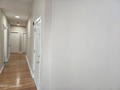 unlisted-address, Albany, NY 12210 - photo 4
