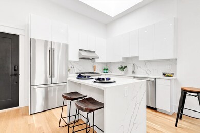 311 Washington St unit 3, Boston, MA 02111 - photo 5