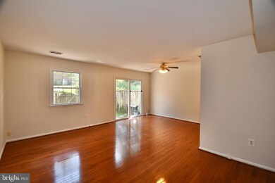 1965 Mayflower Dr, Woodbridge, VA 22192 - photo 7