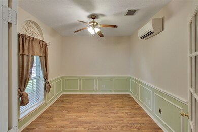 25730 Bearborough Dr, Spring, TX 77386 - photo 5