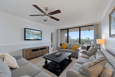 225 Beach Rd unit 303, Jupiter, FL 33469 - photo 4