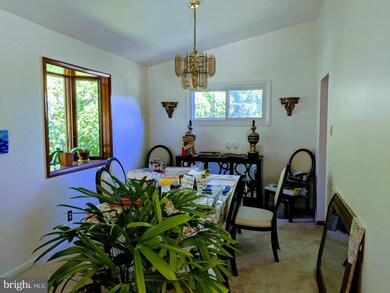 405 Sussex Blvd, Broomall, PA 19008 - photo 2