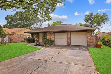 10527 Summerbrook Dr, Houston, TX 77038 - photo 4