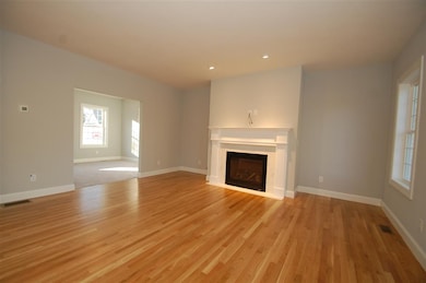 9 Mcintosh Ct unit 47, Merrimack, NH 03054 - photo 6