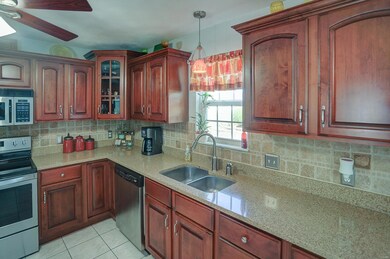 1012 Torrington Ln, Freeburg, IL 62243 - photo 6