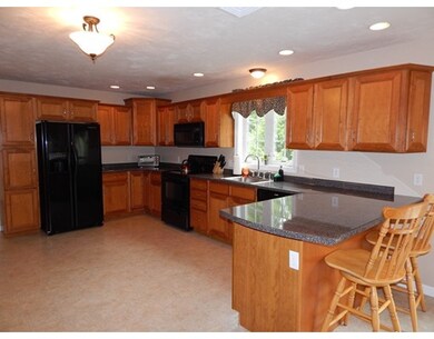 44 Azalea Way, Hanson, MA 02341 - photo 3