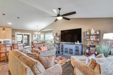 5130 N Athenian Ct, Wichita, KS 67204 - photo 4