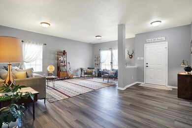 3174 Hemlock St, Whiteland, IN 46184 - photo 5