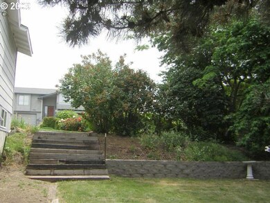 635 Summit Ridge Dr E, the Dalles, OR 97058 - photo 3