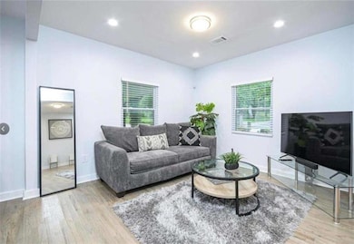 2410 Macon Dr SW, Atlanta, GA 30315 - photo 5