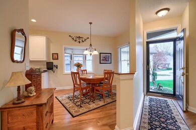 6025 McNaughten Grove Ln, Columbus, OH 43213 - photo 4