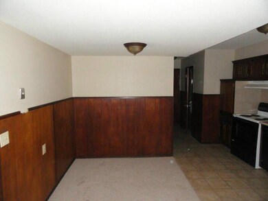 4728 Tate Dr, Oklahoma City, OK 73115 - photo 7