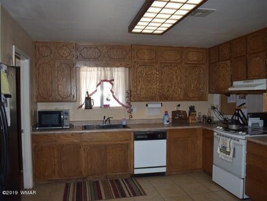 006_Kitchen
