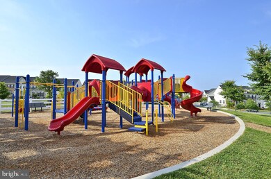 11919 Skylark Rd, Clarksburg, MD 20871 - photo 4