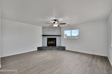 75 E Laguna Trail, Paulden, AZ 86334 - photo 4