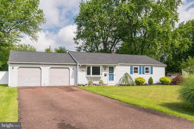 666 Mason Dr, Warminster, PA 18974 - photo 3