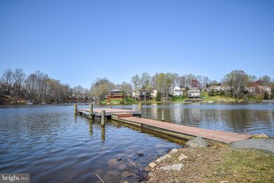 15016 Woodglen Ct, Dumfries, VA 22025 - photo 5