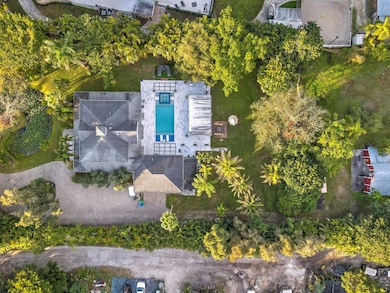 6402 SW 185th Way, Southwest Ranches, FL 33332 - photo 5