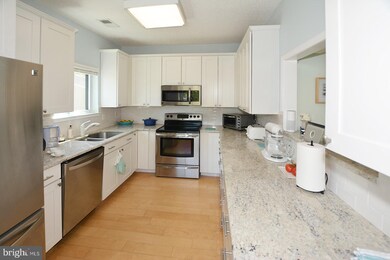 1927B Villaridge Dr, Reston, VA 20191 - photo 7