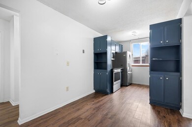 1911 Viking Dr NW unit 10, Rochester, MN 55901 - photo 6