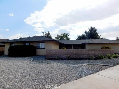 18005 Hacienda Ln, Victorville, CA 92392 - photo 6