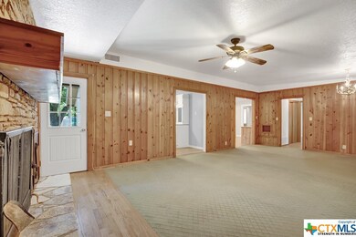 743 Albert St, New Braunfels, TX 78130 - photo 5