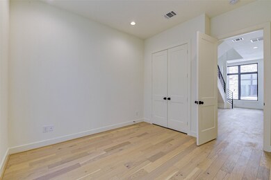 1803 Dunlavy St, Houston, TX 77006 - photo 7
