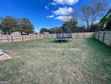 7 Crest View Cir, Carnesville, GA 30521 - photo 2