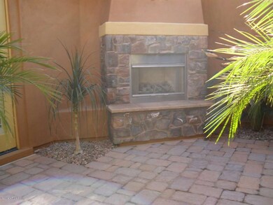 Courtyard/Fireplace2