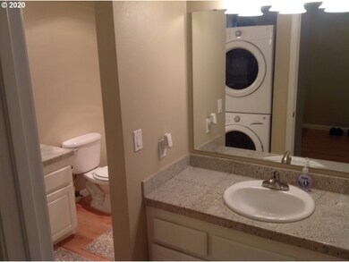 Bathroom, Continental