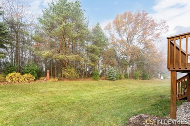 340_timberlake_dr_w_0005