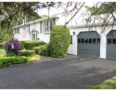 203 Peregrine Rd, Abington, MA 02351 - photo 3