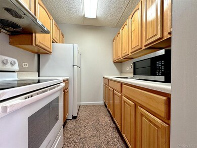 137-77 45th Ave unit 6P, Flushing, NY 11355 - photo 7