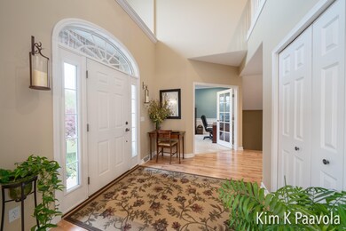 5935 Pheasant View Dr, Ada, MI 49301-5