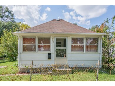 822 E 23rd Ct, Des Moines, IA 50317 - photo 2
