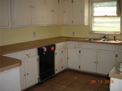Lots of cabinets