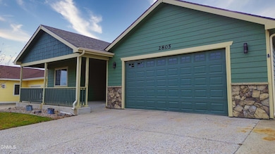 2805 25th St W, Williston, ND 58801 - photo 3