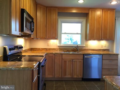 4654 Dartmoor Dr, Wilmington, DE 19803 - photo 6