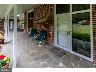 353 Calvert Cir, Kennett Square, PA 19348 - photo 3