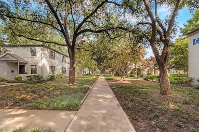 4930 N Hall St unit B, Dallas, TX 75235 - photo 3