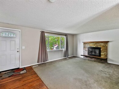 15206 N Columbus St, Spokane, WA 99208 - photo 2