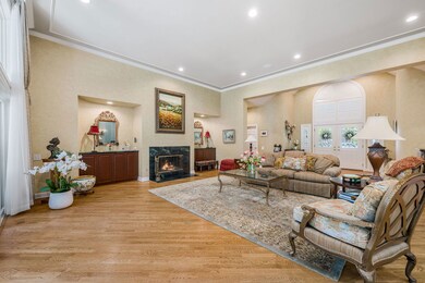 1605 Freesia Ct, Highland Park, IL 60035 - photo 5