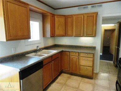 419 Maple St, Grand Ledge, MI 48837 - photo 6