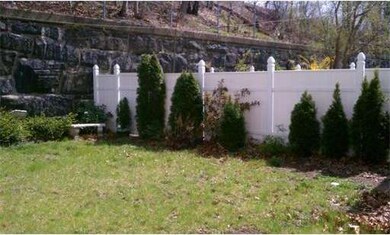 28 Robey St, Roxbury, MA 02119 - photo 2