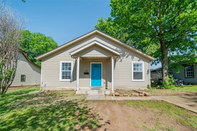 207 N Division St, Cleveland, OK 74020 - photo 2