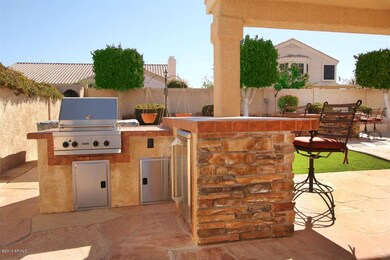 3211 S Greythorne Way Chandler-large-027