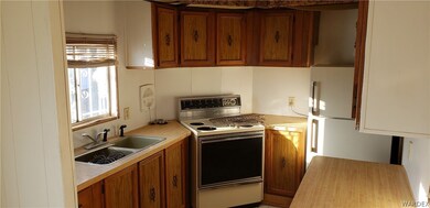 KITCHEN-BLUE MOBILE
