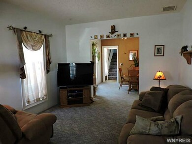 182 Lincoln Ave, North Tonawanda, NY 14120 - photo 4