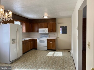 41 Comptons Rd, Castleton, VA 22716 - photo 7