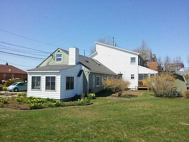 19 Peninsula Rd, Wakefield, RI 02879 - photo 2